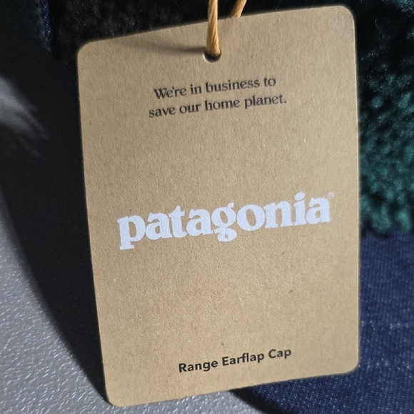 Patagonia Forest Green and Navy Fleece Hat - Picture 2 of 5